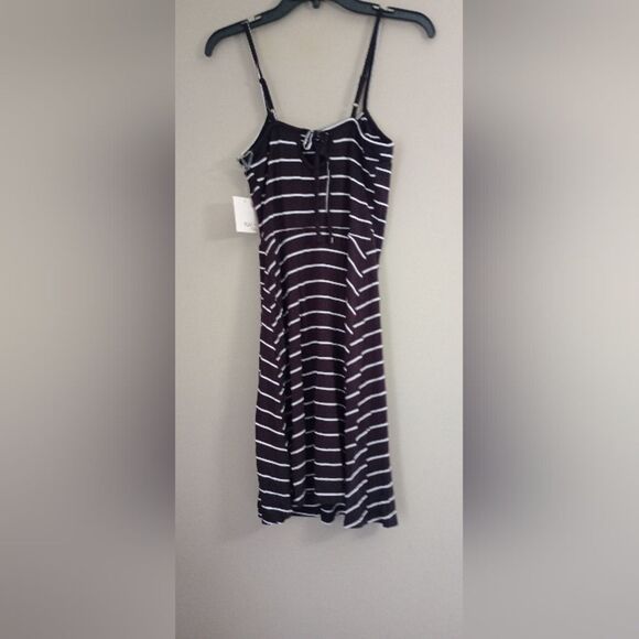 NWT SO Black/White Striped Skater Dress with Shelf Bra Size Small - Picture 7 of 7